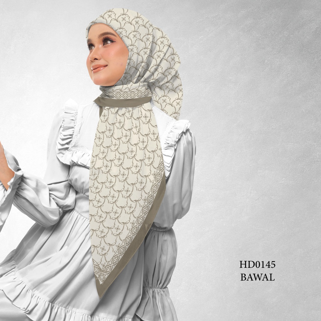 Tudung Bawal (Square Hijab) in HD0145
