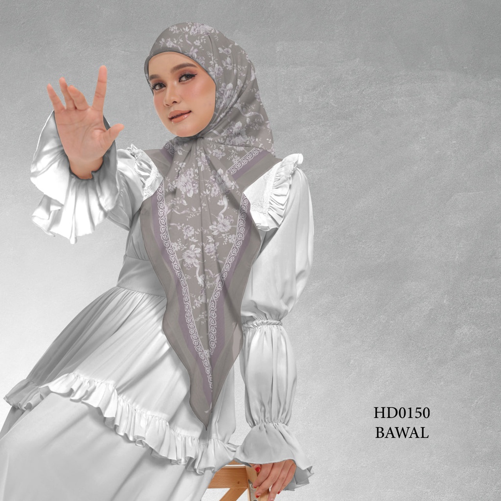 Tudung Bawal (Square Hijab) in HD0150