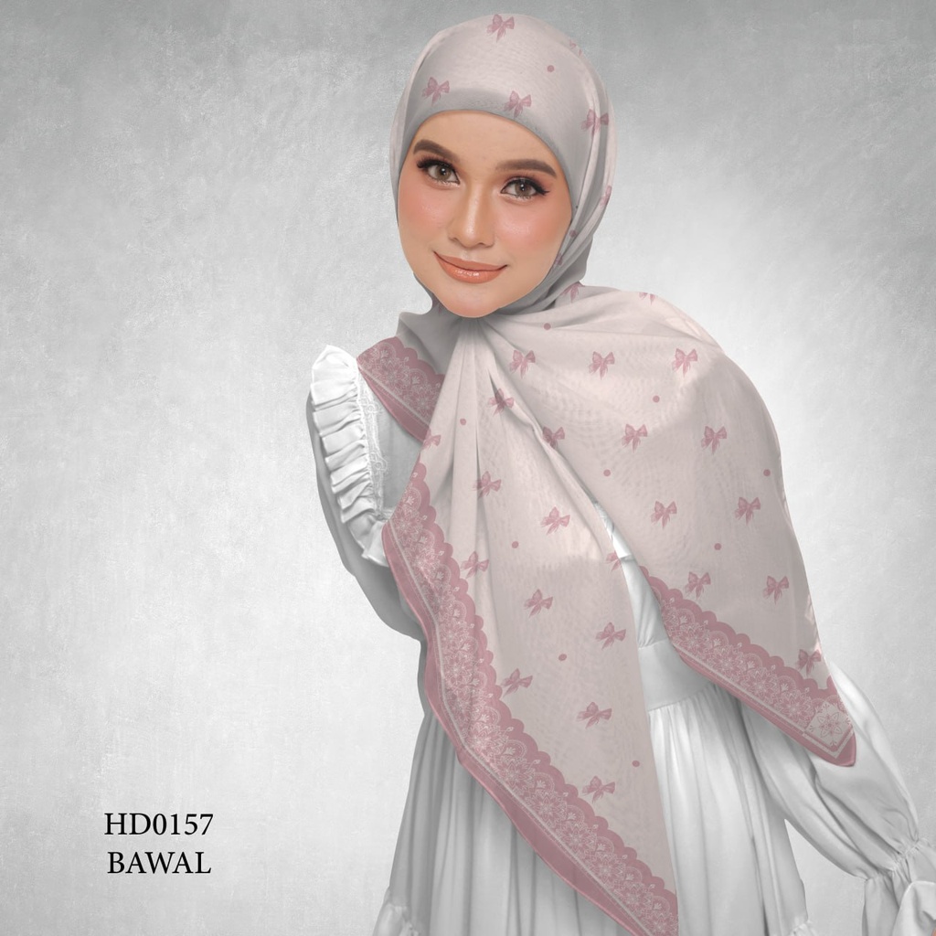 Tudung Bawal (Square Hijab) in HD0157